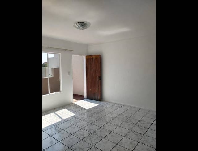 2 BEDROOM APARTMENT FOR SALE IN EDEN GLEN